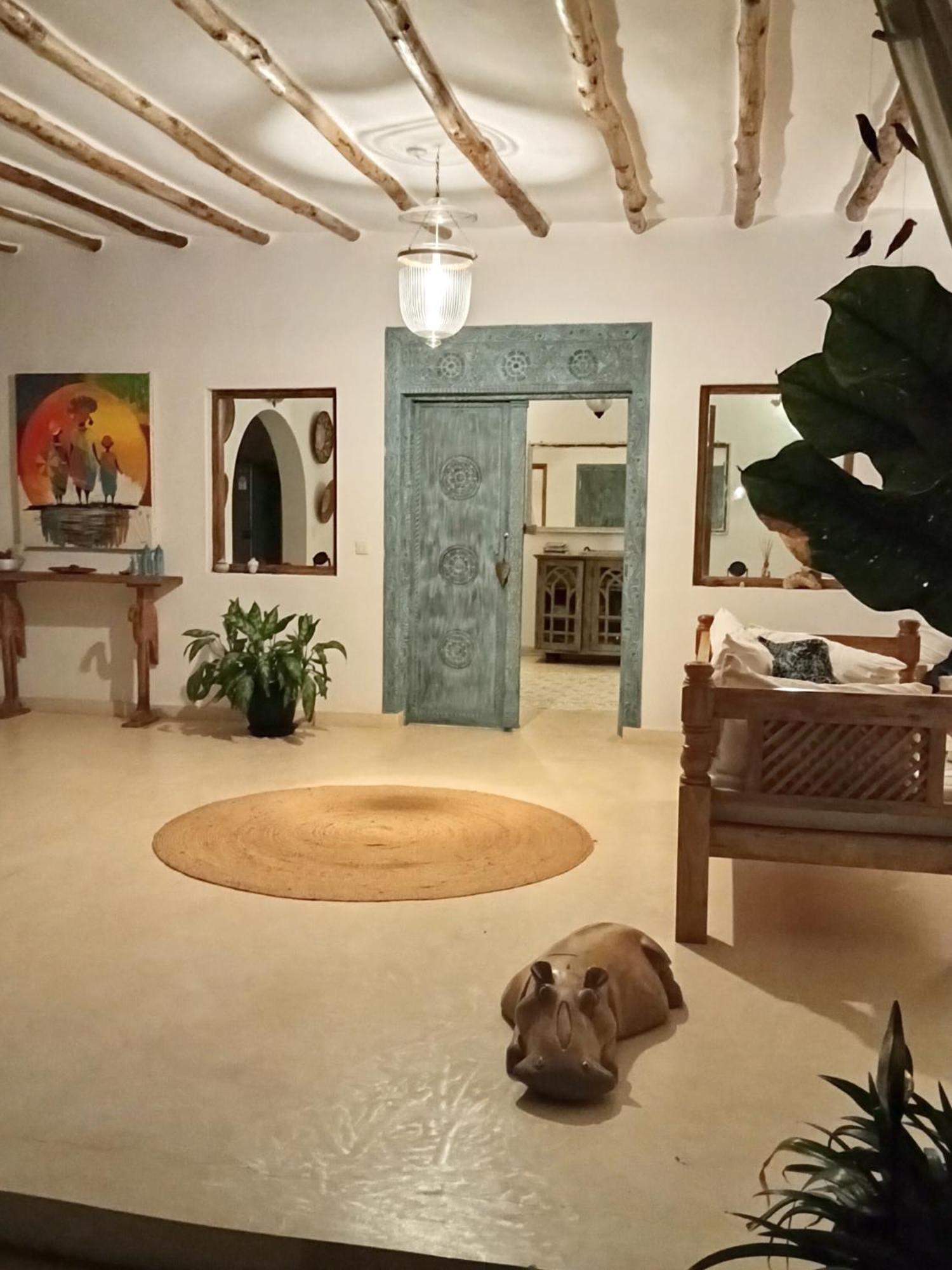 לינה וארוחת בוקר וואטאמו Shira House מראה חיצוני תמונה