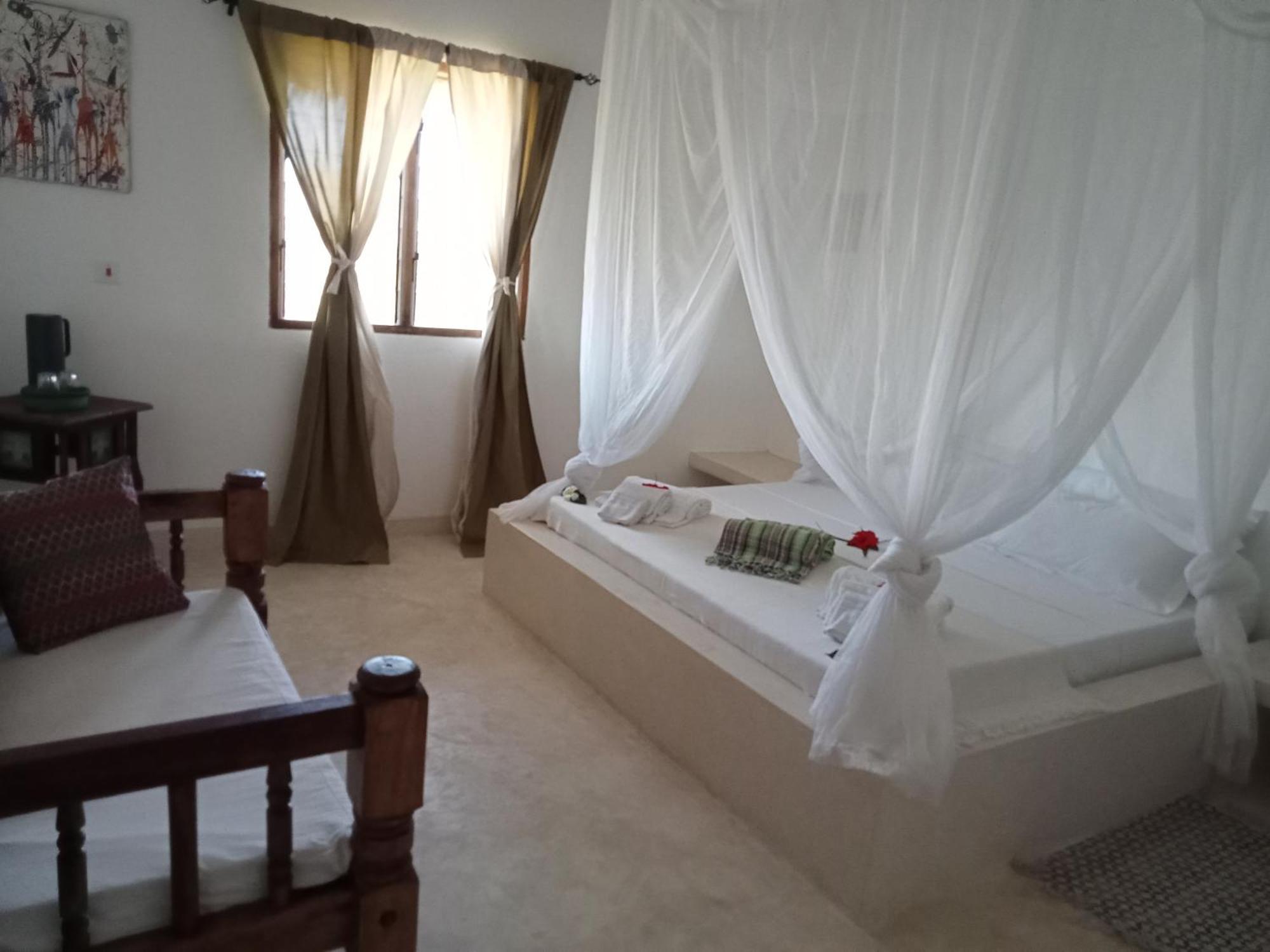 לינה וארוחת בוקר וואטאמו Shira House מראה חיצוני תמונה