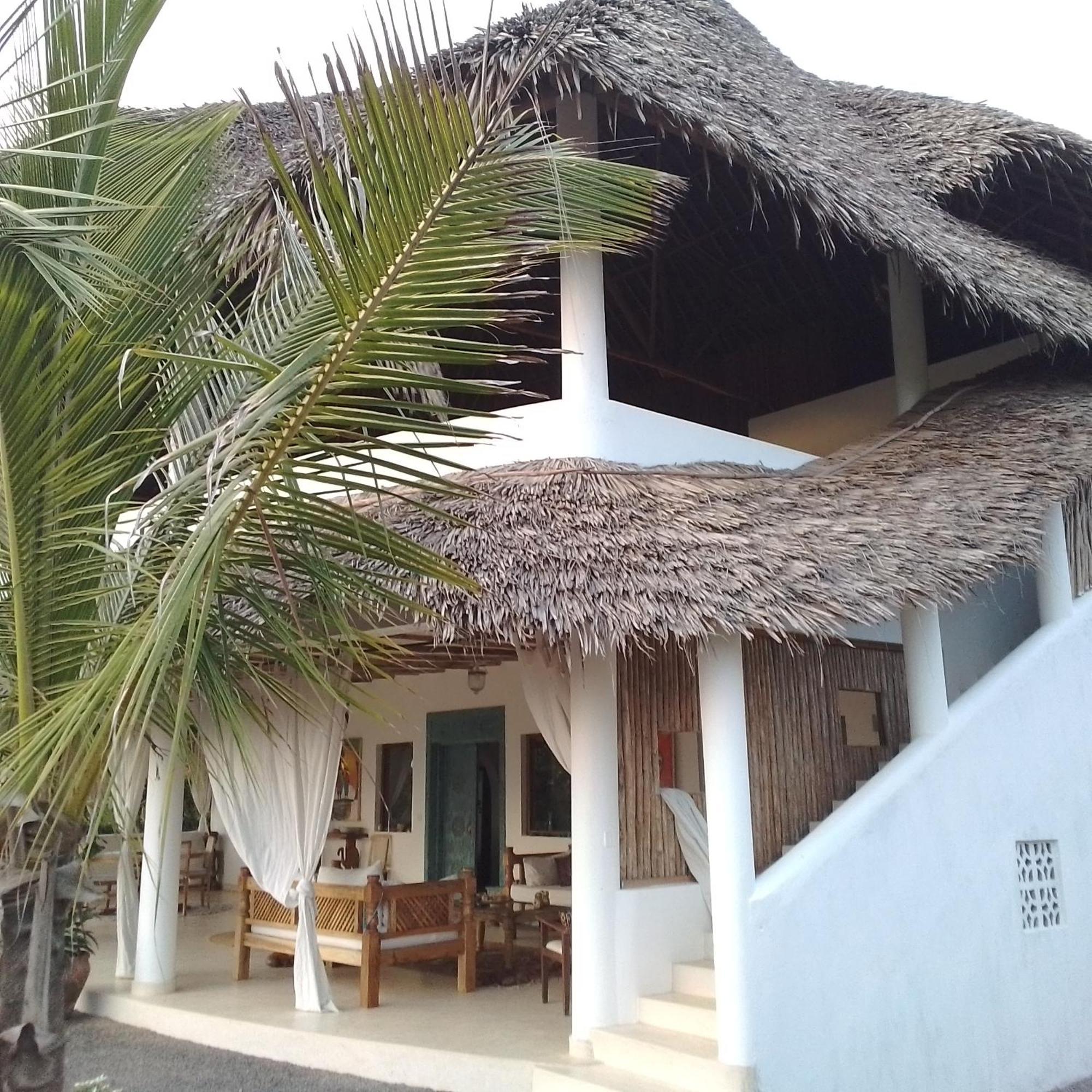 לינה וארוחת בוקר וואטאמו Shira House מראה חיצוני תמונה